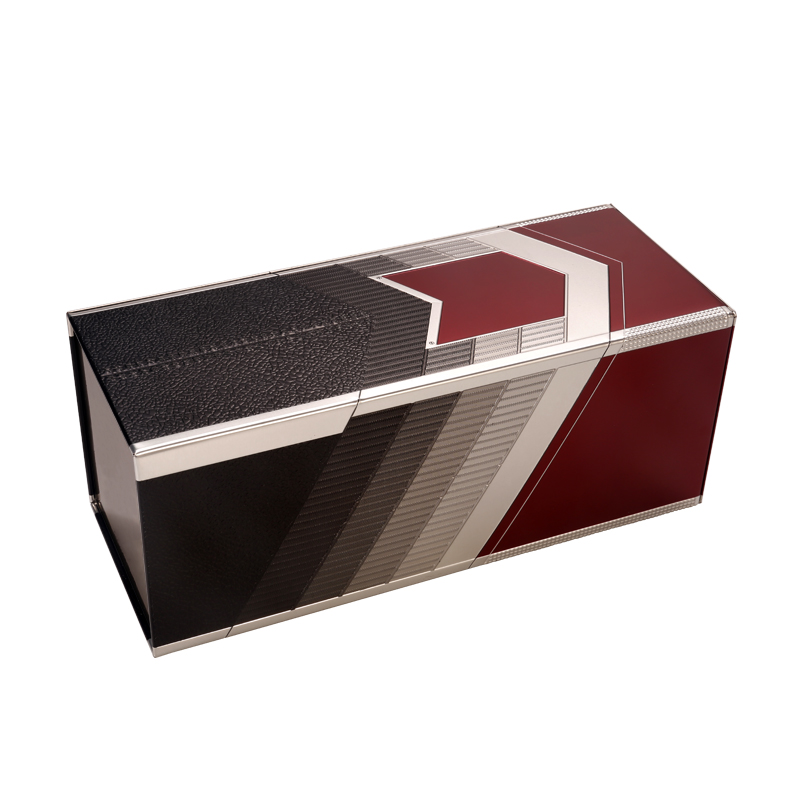 Cuboid tin box ER2032A-01 e nang le embossing bakeng sa pono ea lehlakore la whisky